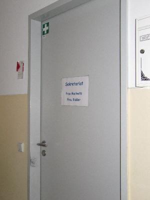 Weg zum Sekretariat